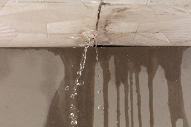 Professional Flood Damage Cleanup technician working in New Augusta, MS
